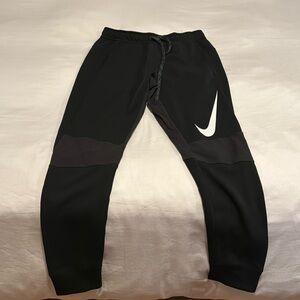 Nike Men’s jogger